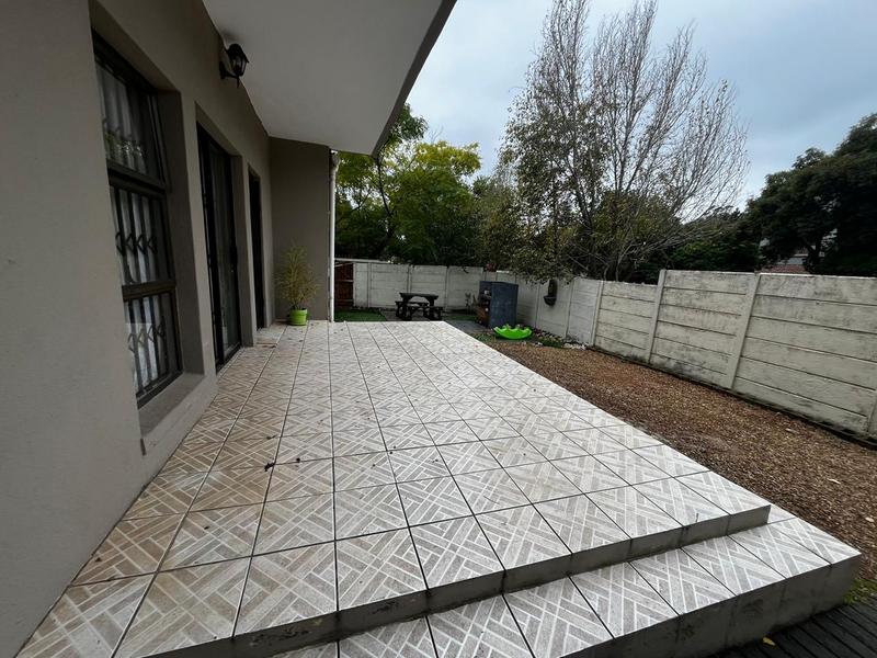 To Let 3 Bedroom Property for Rent in Durbanville Western Cape